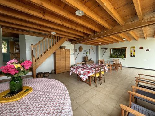 Gite De La Roseraie Louchy-Montfand ภายนอก รูปภาพ